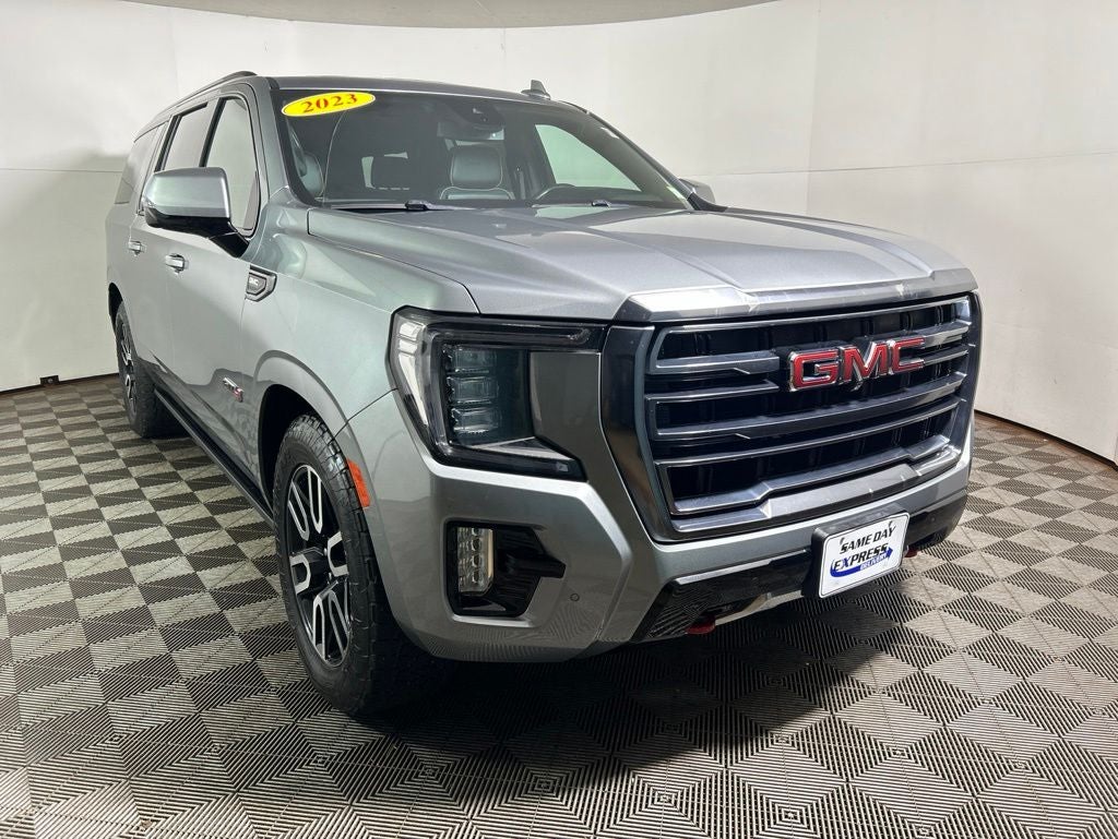 2023 GMC Yukon XL AT4