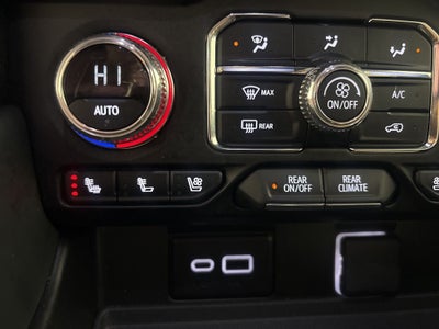 2024 GMC Yukon XL AT4