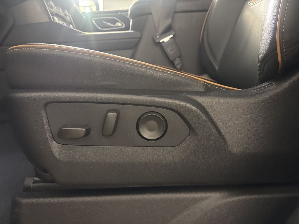 2024 GMC Yukon XL AT4