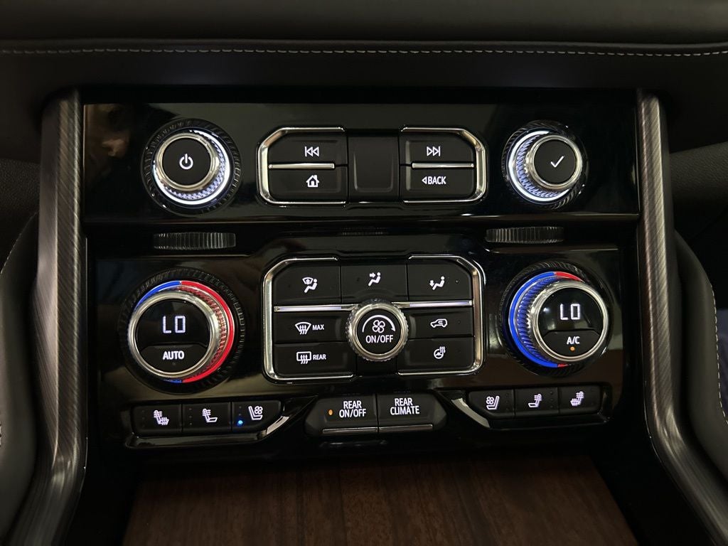 2023 GMC Yukon XL Denali Ultimate