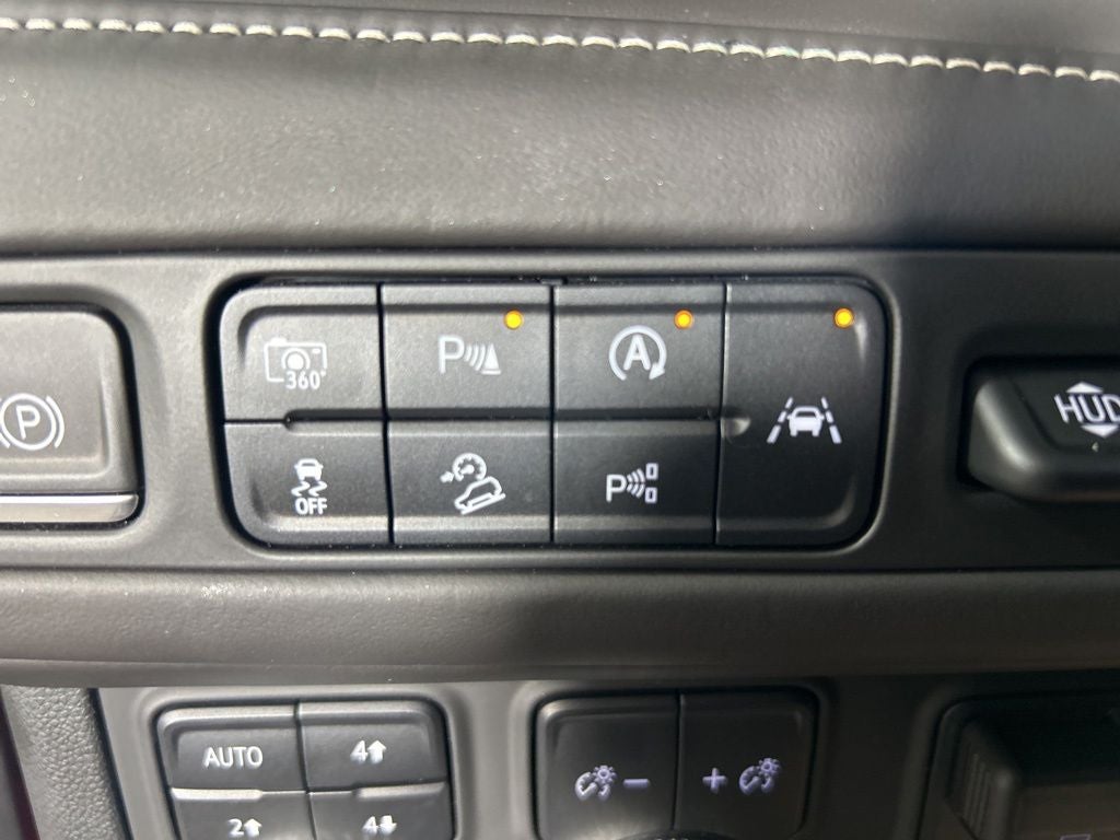 2023 GMC Yukon XL Denali Ultimate