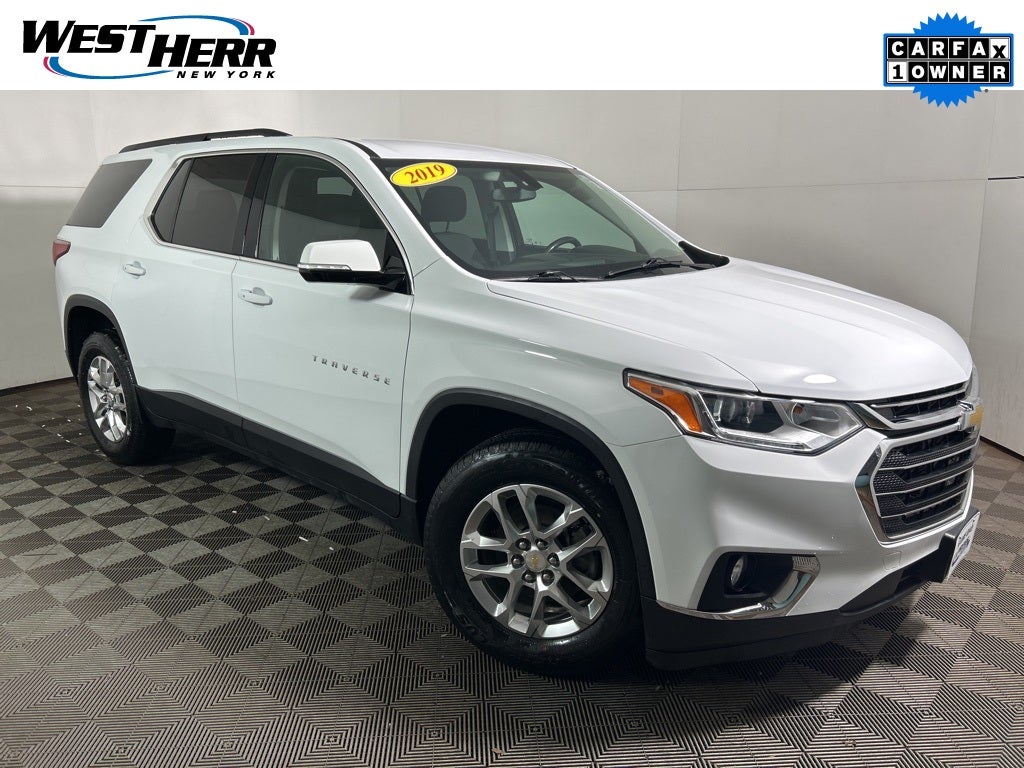 2019 Chevrolet Traverse LT Cloth w/1LT