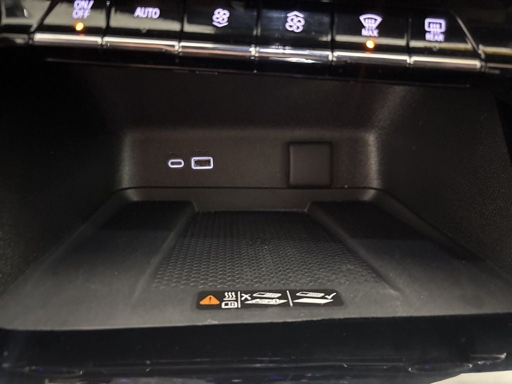 2025 Chevrolet Traverse LT 2LT