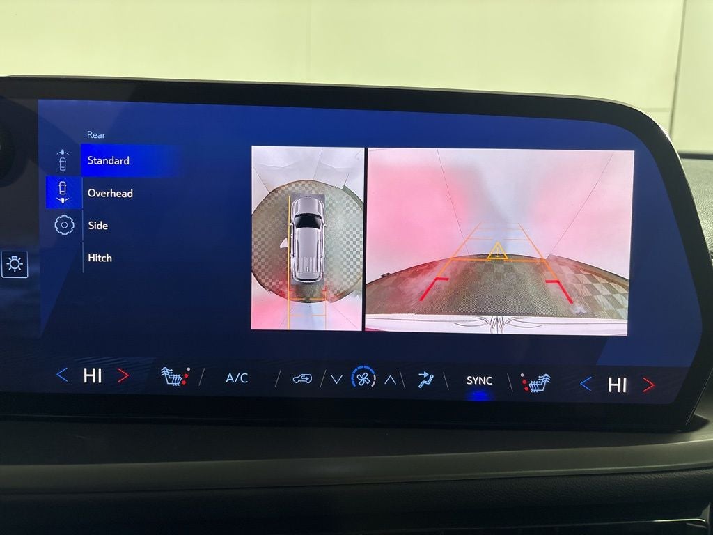 2025 Chevrolet Traverse LT 2LT