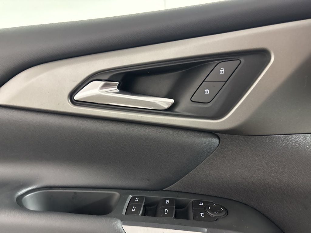 2025 Chevrolet Traverse LT 2LT