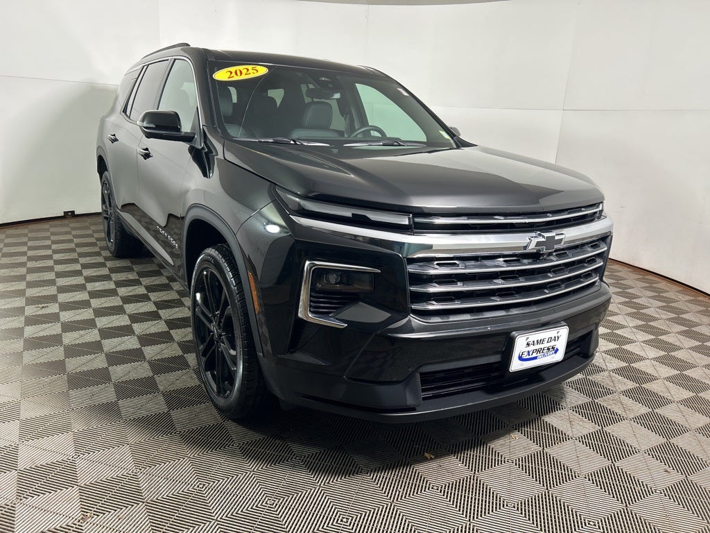 2025 Chevrolet Traverse LT 2LT