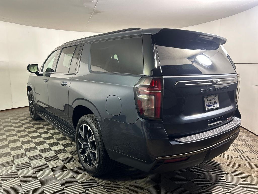 2021 Chevrolet Suburban RST