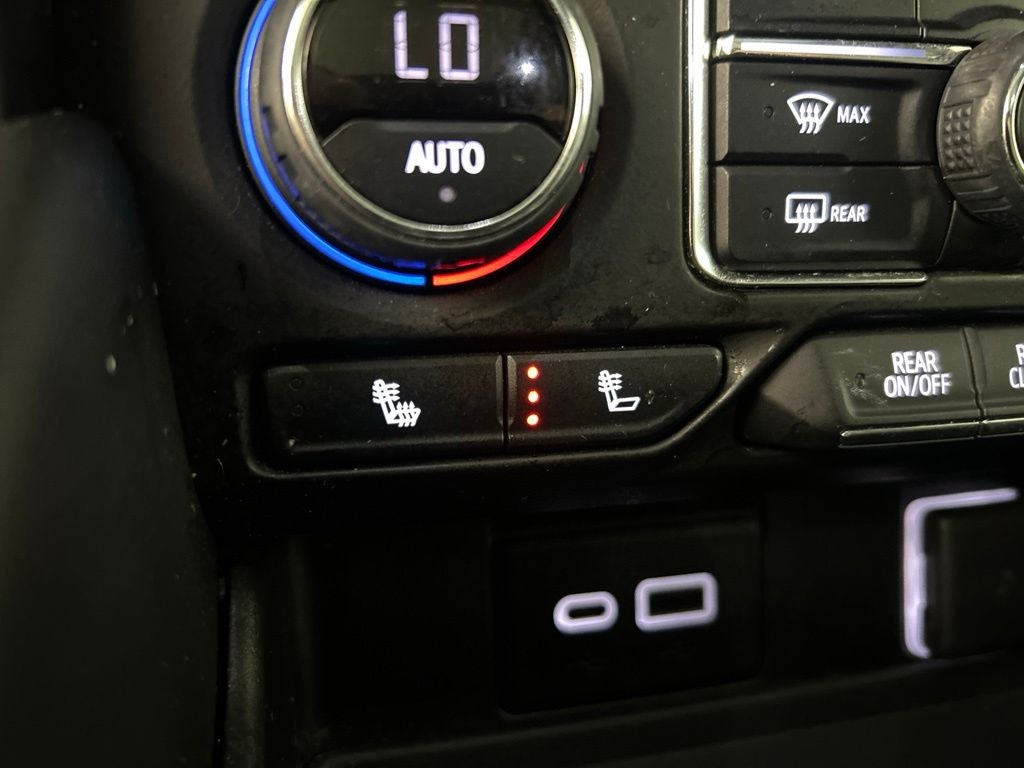 2021 Chevrolet Suburban RST