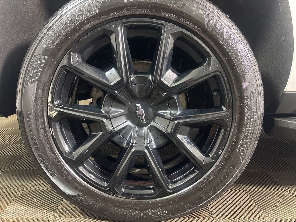 2022 Chevrolet Suburban RST