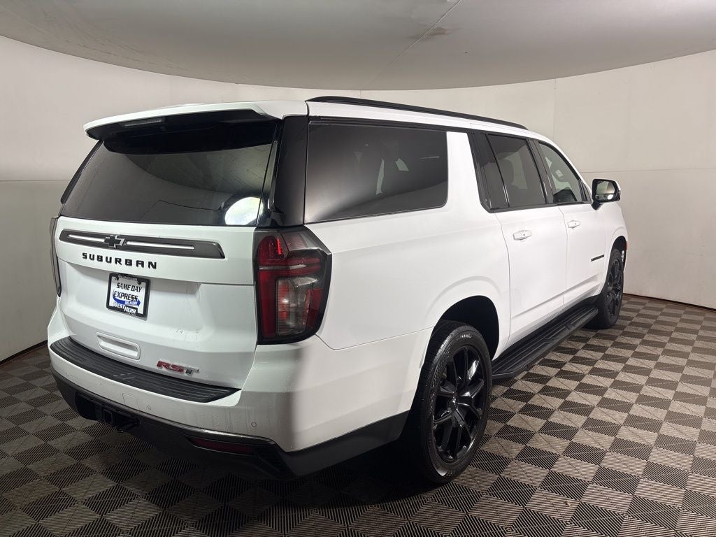 2022 Chevrolet Suburban RST