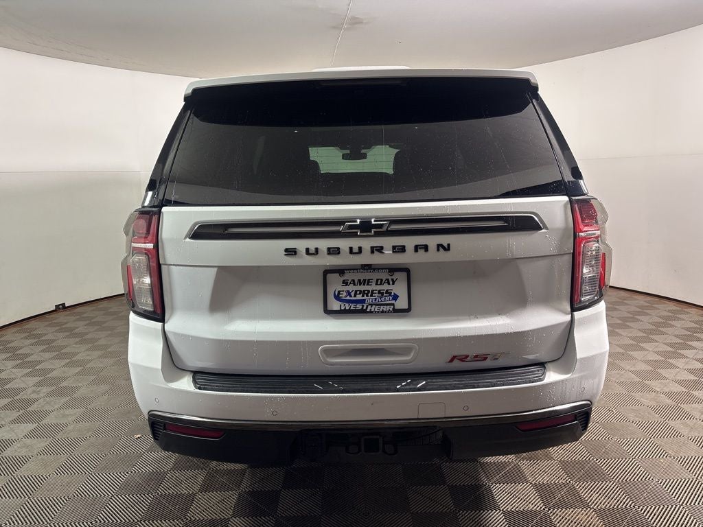 2022 Chevrolet Suburban RST