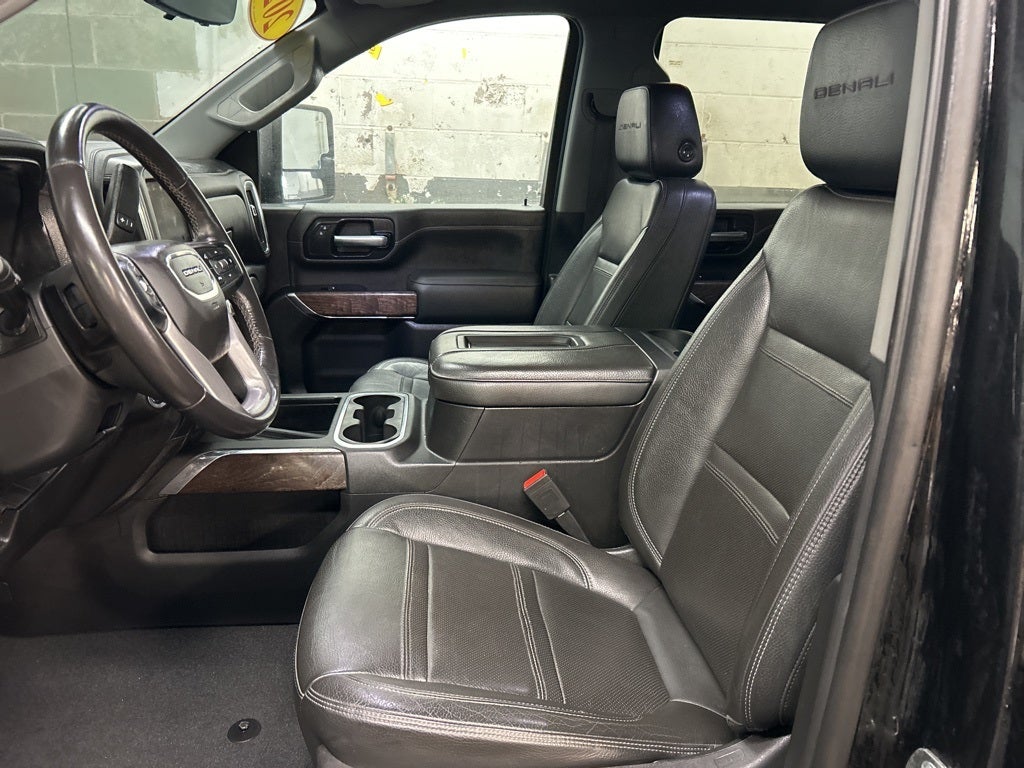 2020 GMC Sierra 3500HD Denali