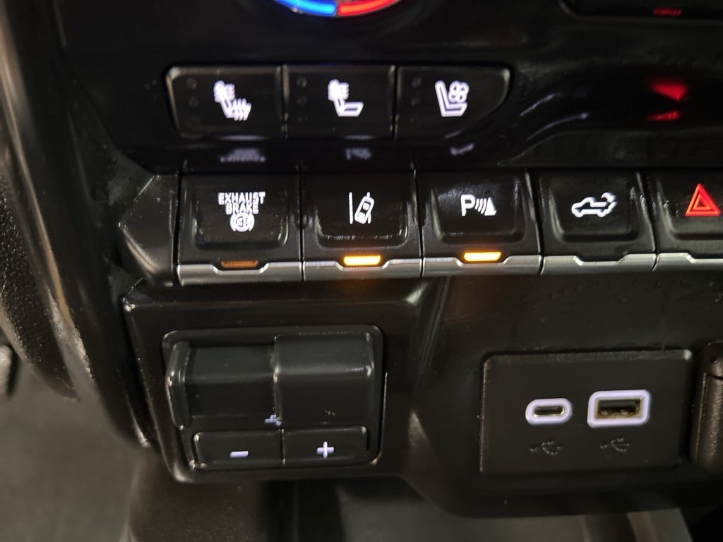 2020 GMC Sierra 3500HD Denali