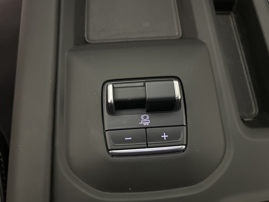 2024 GMC Sierra 3500HD Denali Ultimate Crew Cab