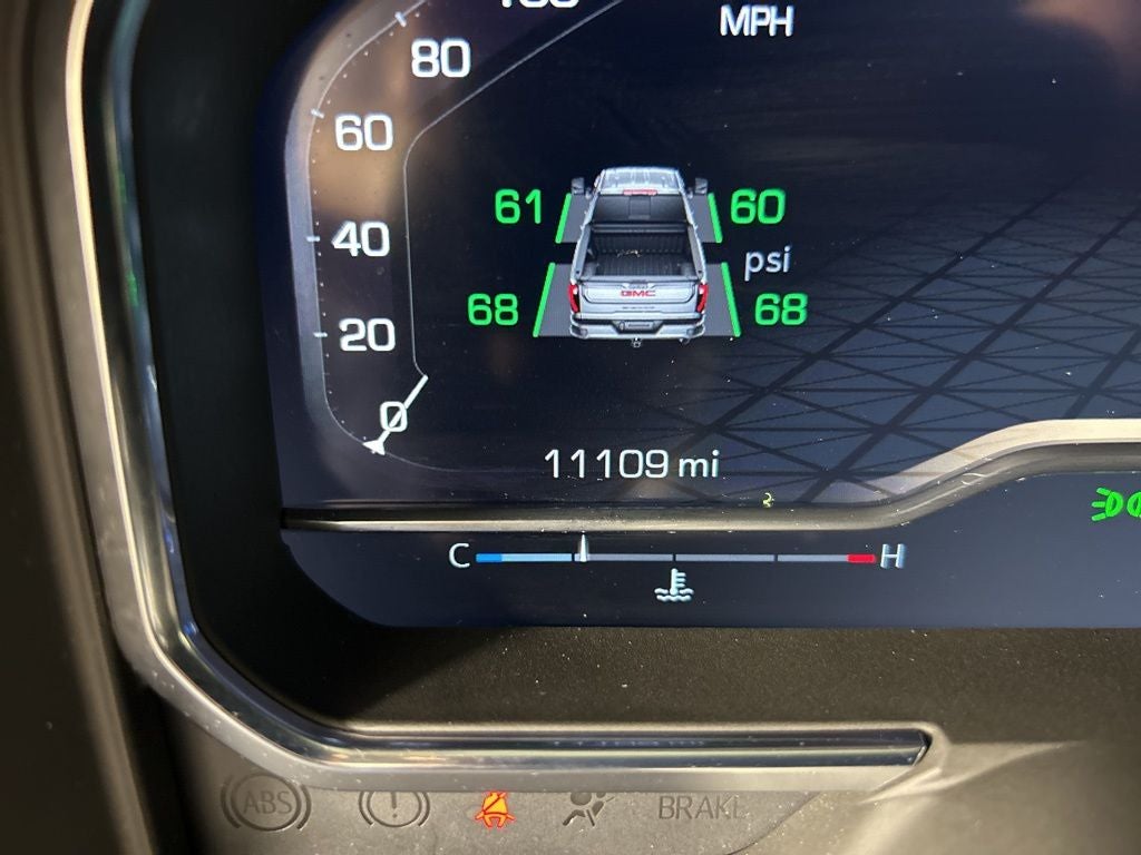 2025 GMC Sierra 2500HD AT4