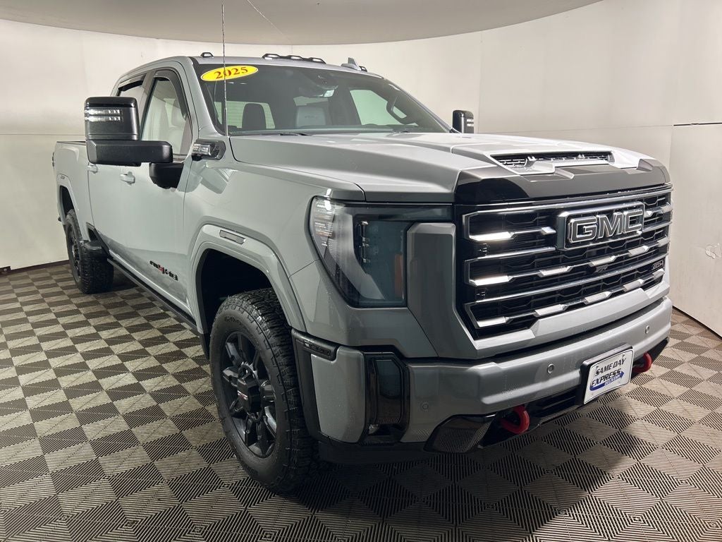 2025 GMC Sierra 2500HD AT4
