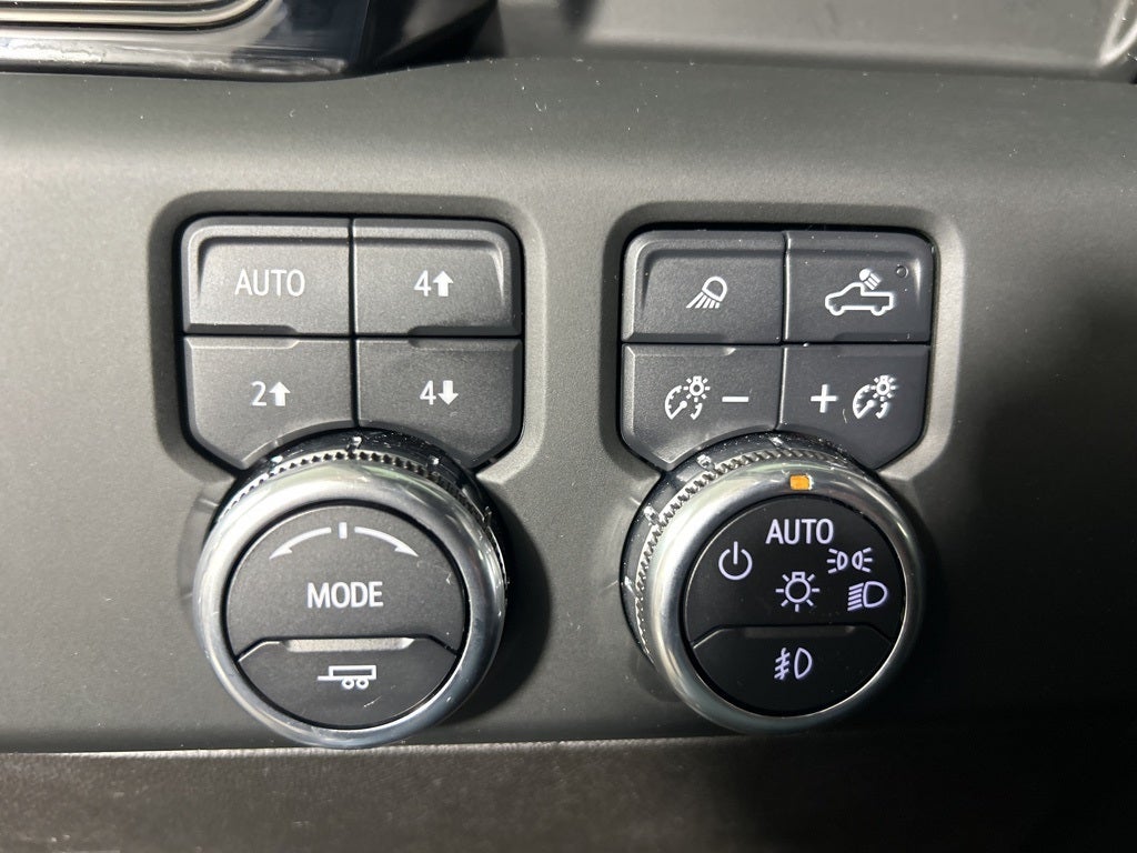 2025 GMC Sierra 2500HD AT4