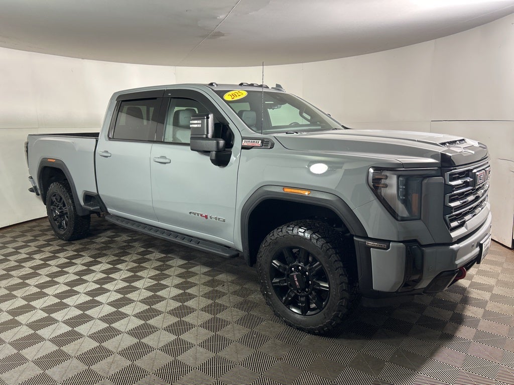 2025 GMC Sierra 2500HD AT4