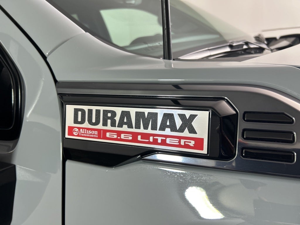 2025 GMC Sierra 2500HD AT4