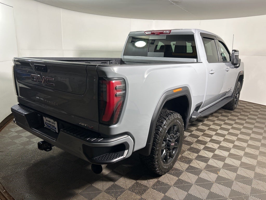 2025 GMC Sierra 2500HD AT4