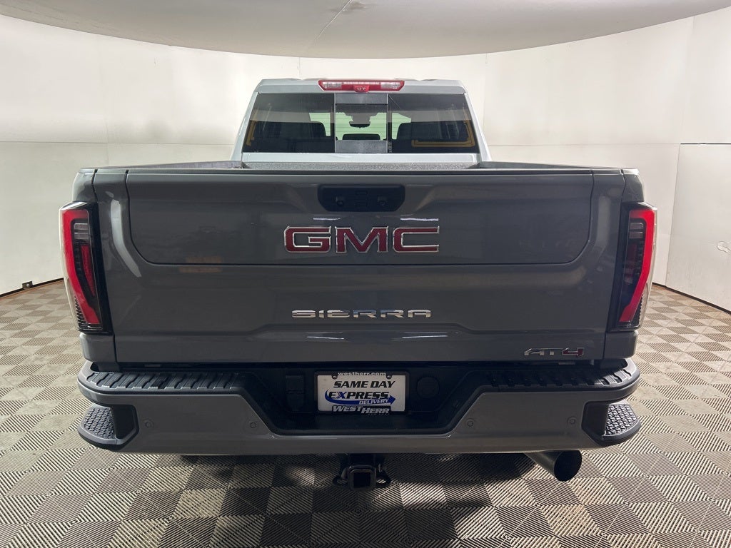 2025 GMC Sierra 2500HD AT4
