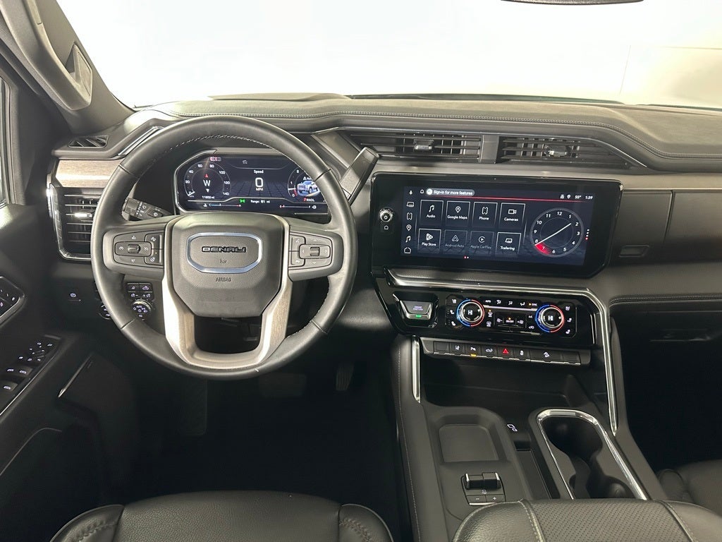 2025 GMC Sierra 2500HD Denali