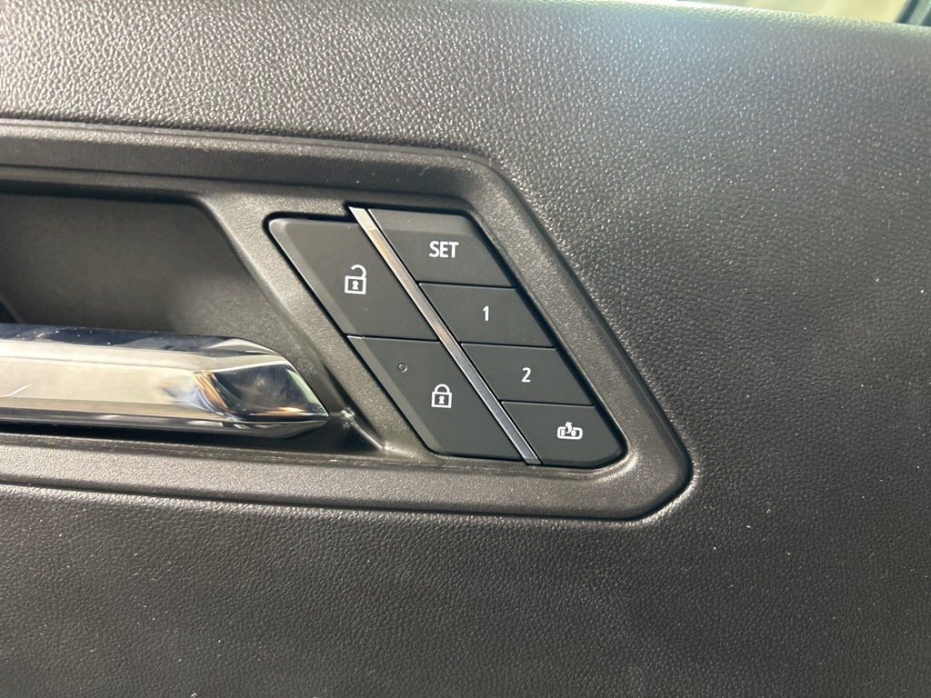 2023 GMC Canyon Denali