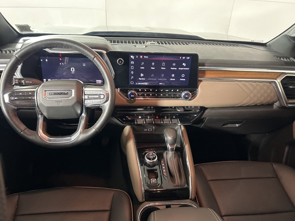 2023 GMC Canyon Denali