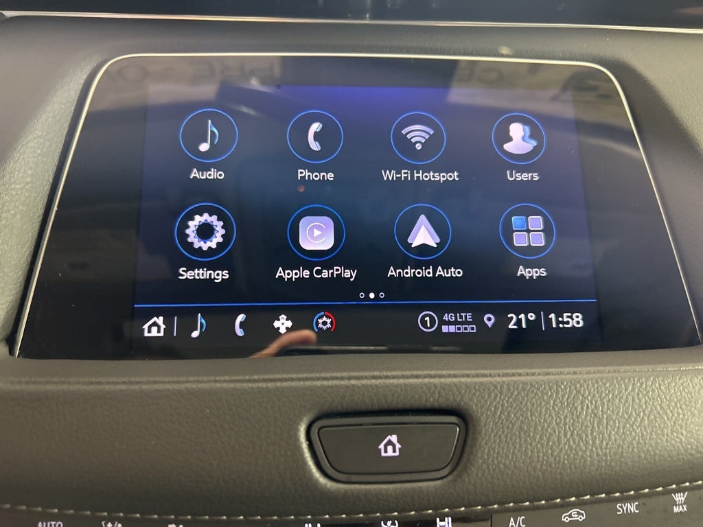 2023 Cadillac XT4 Premium Luxury