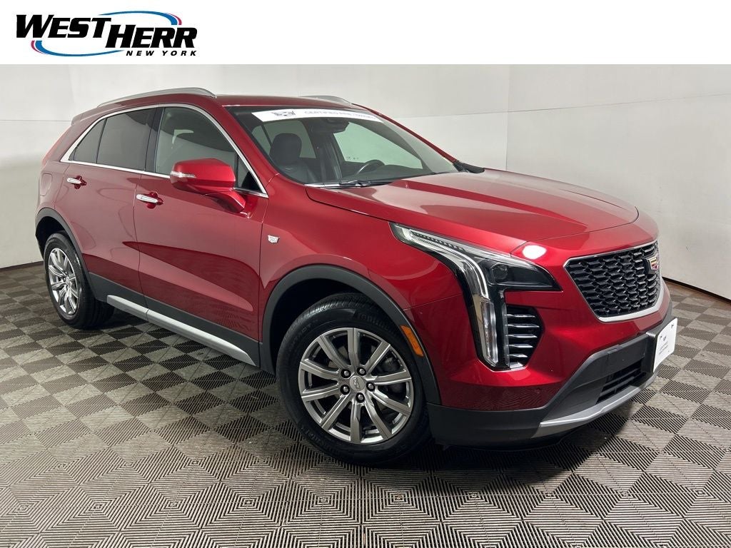 2023 Cadillac XT4 Premium Luxury