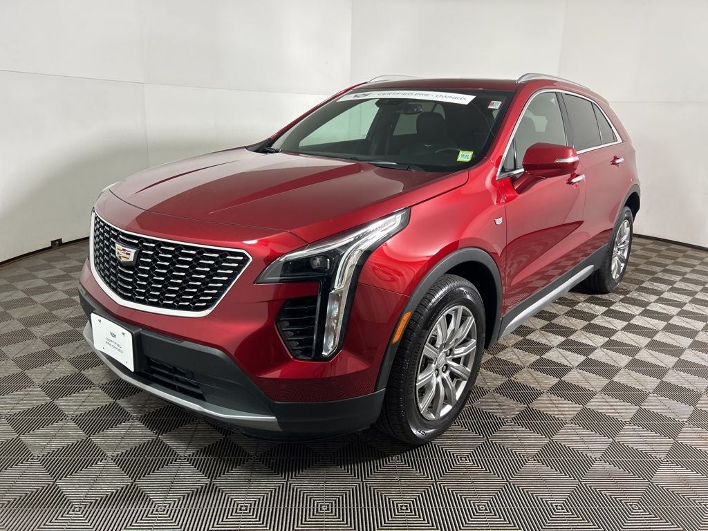 2023 Cadillac XT4 Premium Luxury