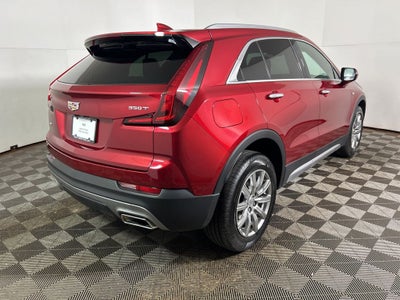 2023 Cadillac XT4 Premium Luxury
