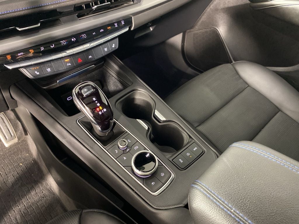 2025 Cadillac XT4 Sport