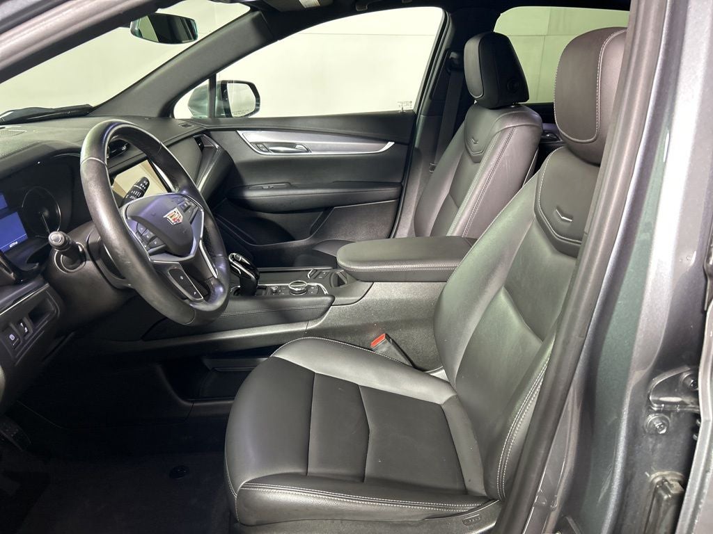 2021 Cadillac XT5 Luxury