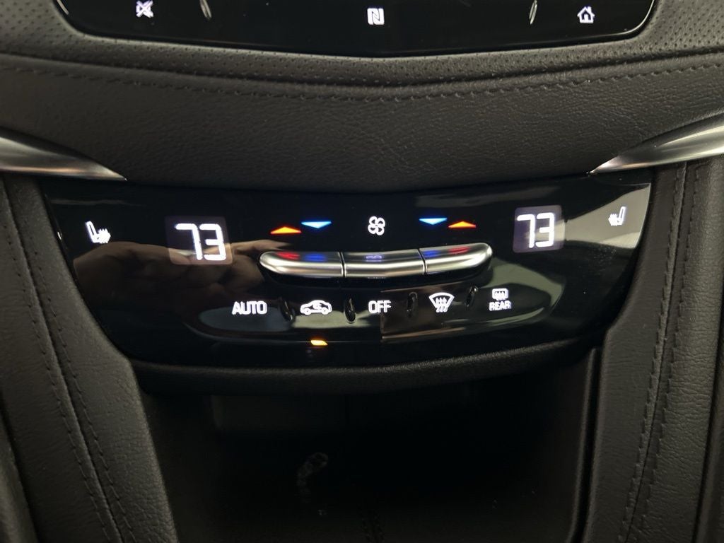 2021 Cadillac XT5 Luxury