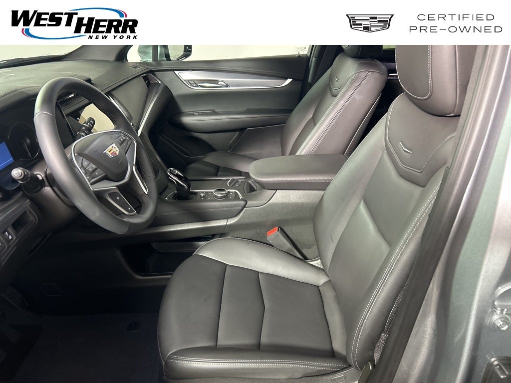 2024 Cadillac XT5 Luxury