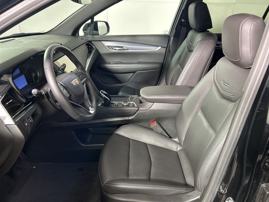 2024 Cadillac XT6 Luxury