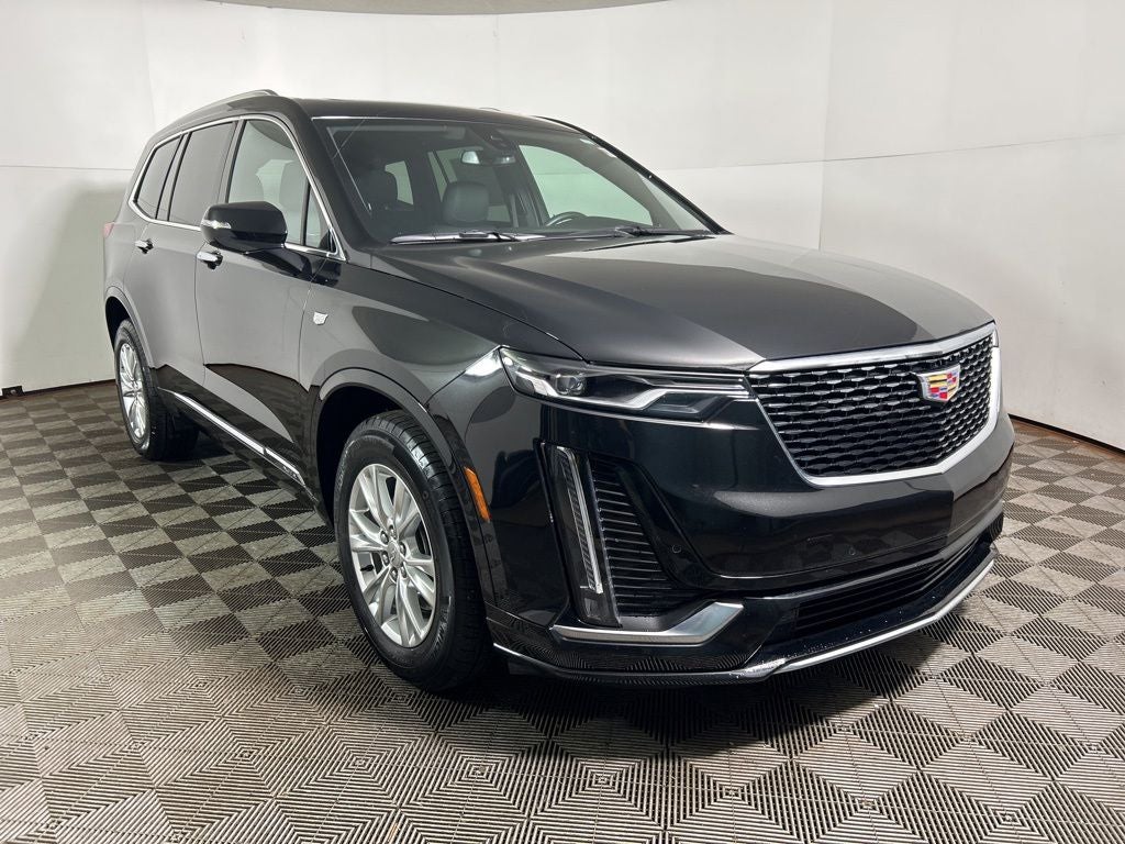 2024 Cadillac XT6 Luxury
