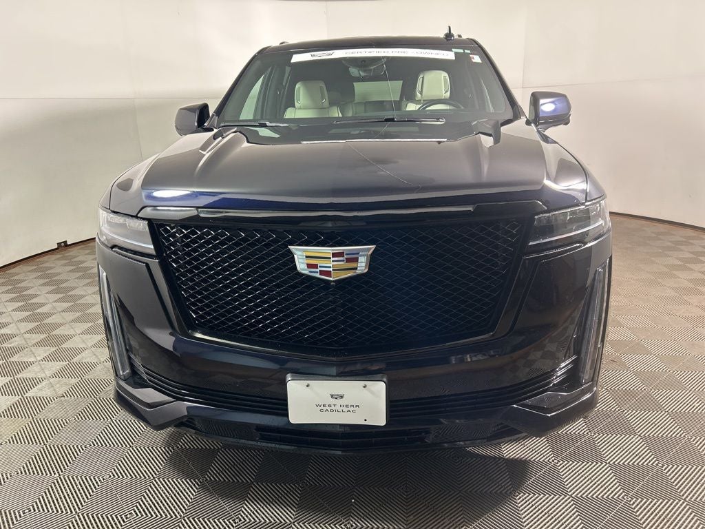 2023 Cadillac Escalade Sport