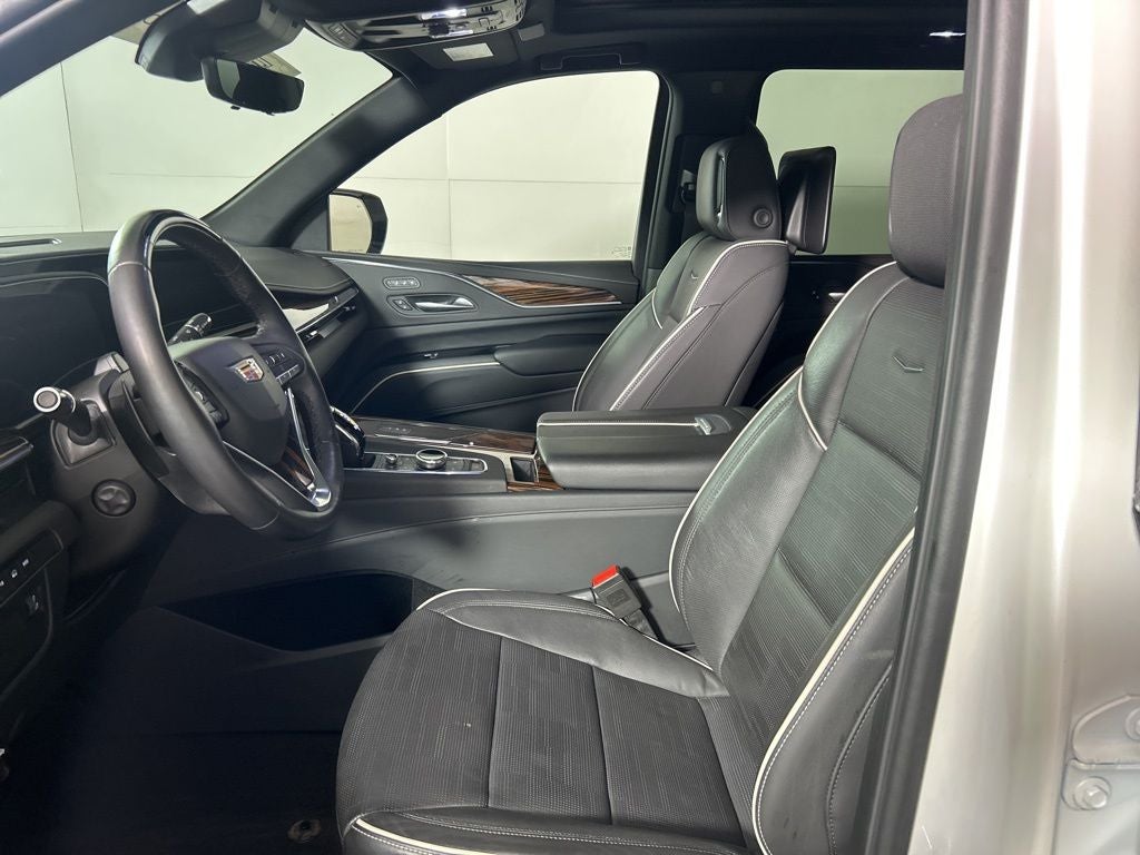 2024 Cadillac Escalade ESV Premium