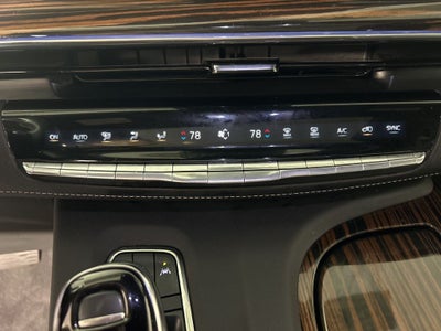 2024 Cadillac Escalade ESV Premium