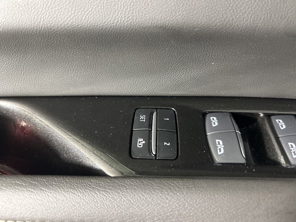 2024 Cadillac Escalade ESV Premium