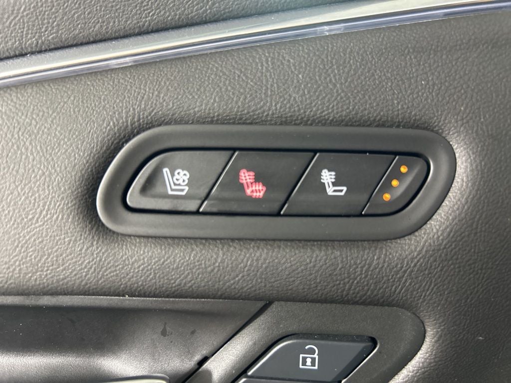 2024 Cadillac Escalade ESV Premium