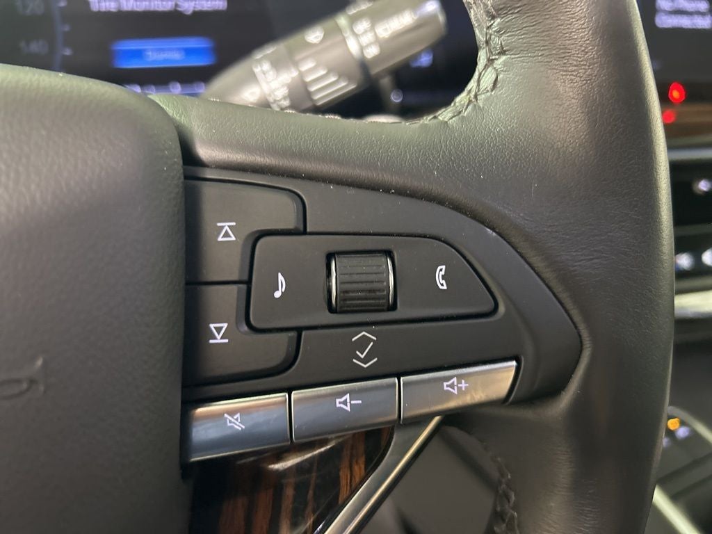 2024 Cadillac Escalade ESV Premium