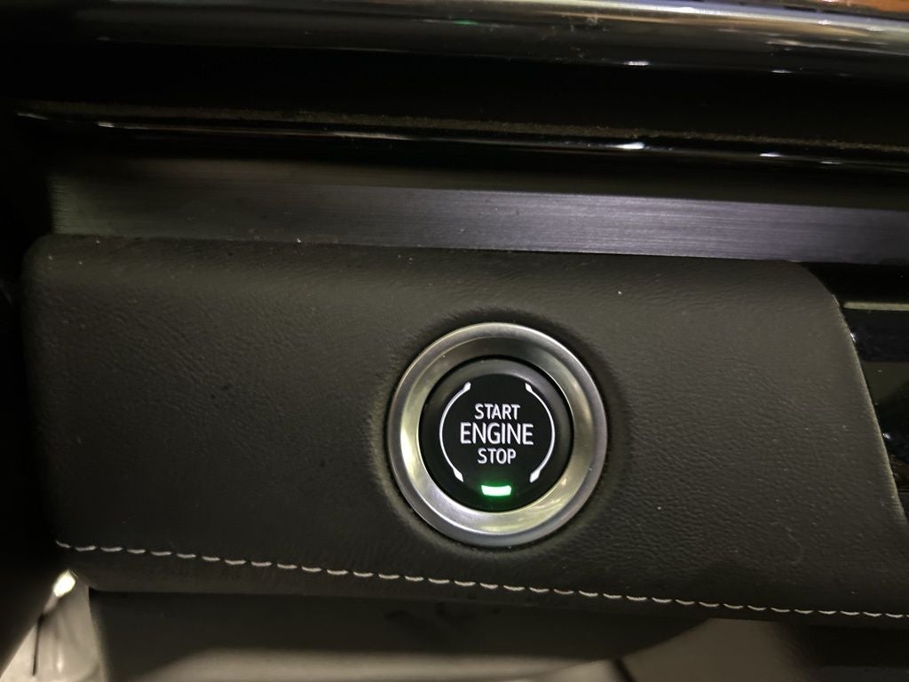 2024 Cadillac Escalade ESV Premium