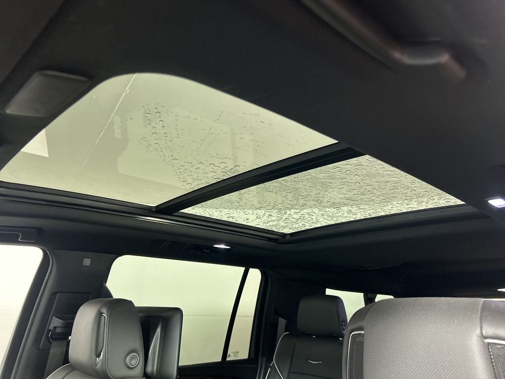 2024 Cadillac Escalade ESV Premium