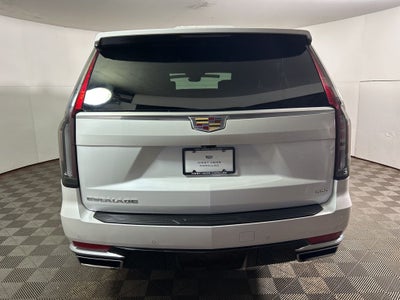 2024 Cadillac Escalade ESV Premium
