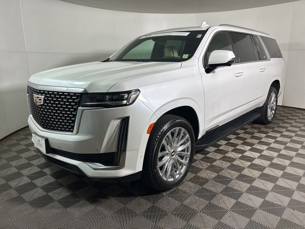 2023 Cadillac Escalade ESV Premium