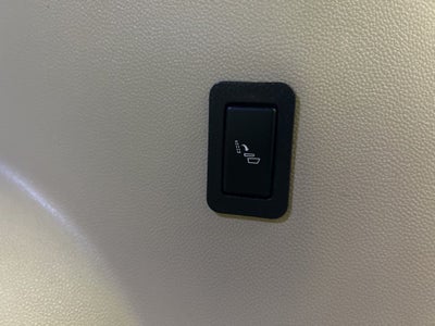 2023 Cadillac Escalade ESV Premium