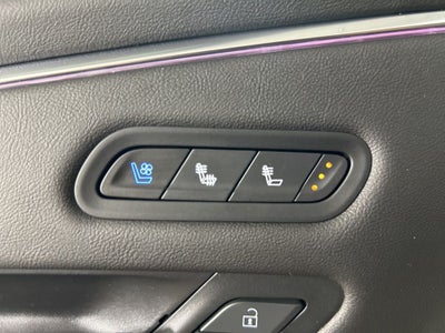 2023 Cadillac Escalade ESV Premium